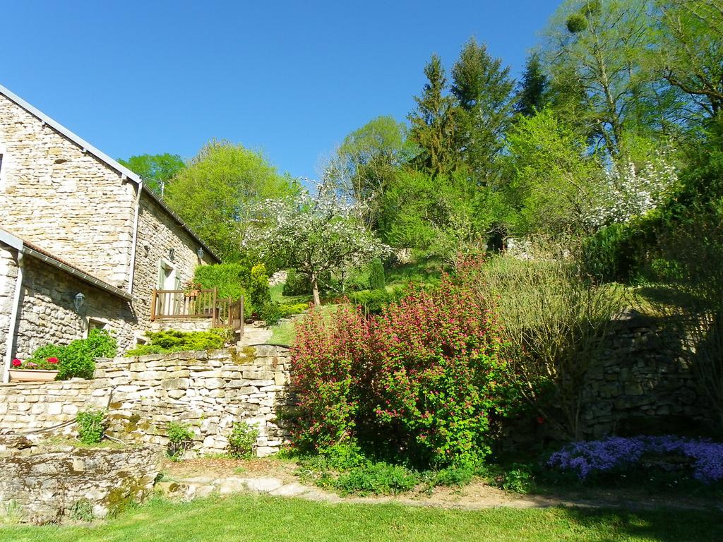Le Cottage Du Chateau Chaudenay-le-Chateau Экстерьер фото